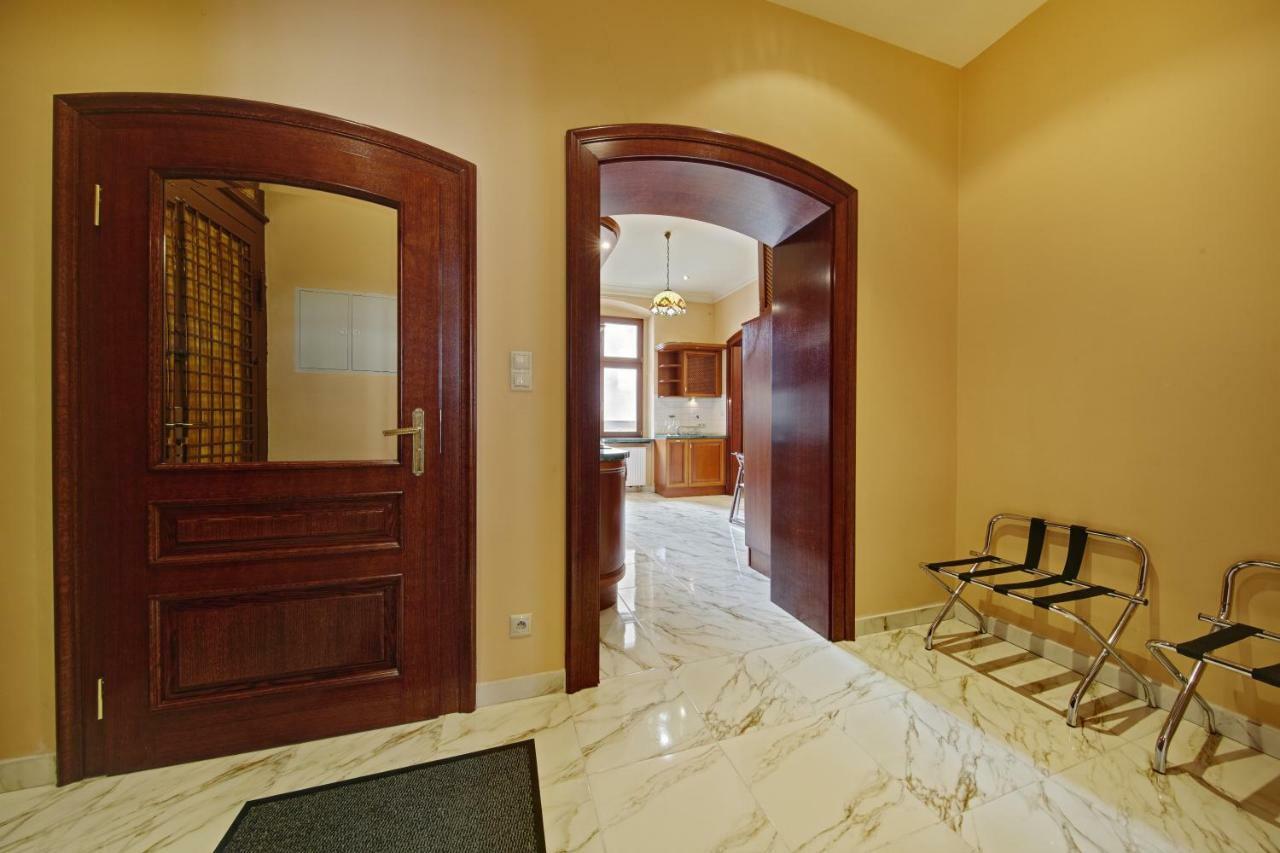 Apartamenty Tessa Jagiellonska كاتوفيتسه المظهر الخارجي الصورة